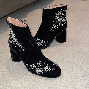 Zara Trafaluc Black Suede Embellished Booties size 38
